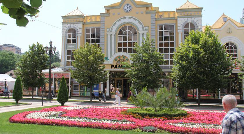 Гостиница ПАН интер Кисловодск-40
