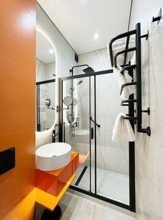 Гостиница Пан интер Кисловодск Люкс двухкомнатный "ДЖУНИОР СЮИТ" NEW-6