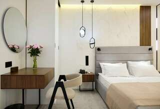 Гостиница Пан интер Кисловодск Джуниор сюит (однокомнатный) Эксклюзив new-1